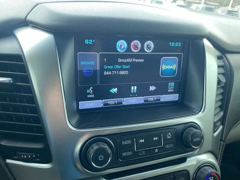 Used 2015 Chevrolet Suburban LTZ image 16