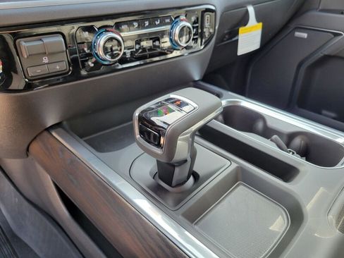 New 2026 GMC Sierra 1500 SLT w/ SLT Premium Plus Package image 22