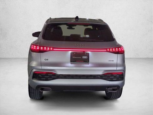 Certified 2025 Audi Q5 Premium w/ Convenience Package AWD/4WD image 8