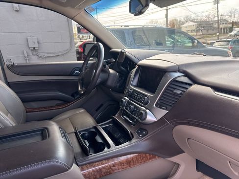 Used 2015 Chevrolet Suburban LTZ AWD/4WD image 33