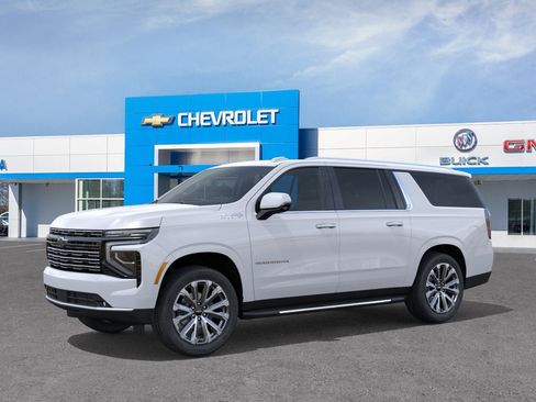New 2026 Chevrolet Suburban High Country w/ Sun And Tow Package AWD/4WD image 2