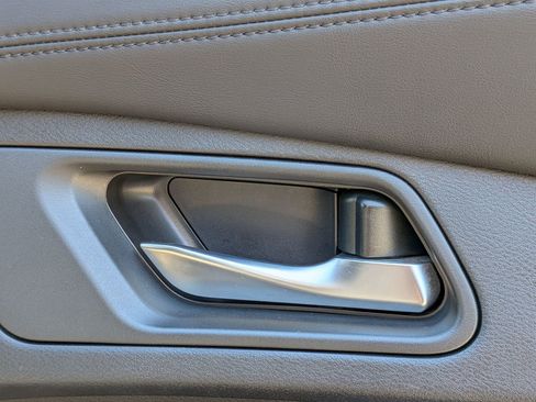 Used 2023 Nissan Ariya FWD image 35