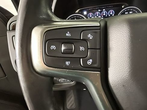 Used 2021 Chevrolet Suburban Premier w/ Premium Package RWD image 15