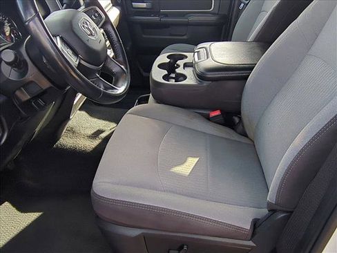 Used 2024 RAM 3500 Big Horn image 15