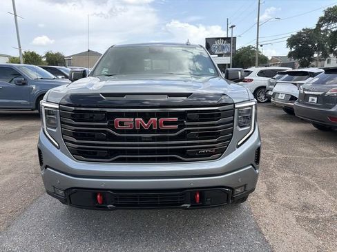 Used 2025 GMC Sierra 1500 AT4 w/ AT4 Premium Package AWD/4WD image 2
