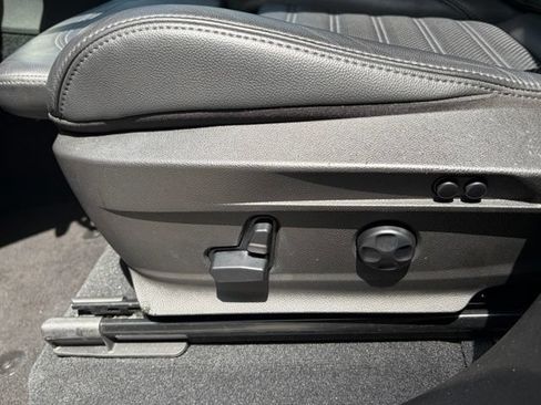 Used 2023 Alfa Romeo Stelvio Estrema AWD/4WD image 21
