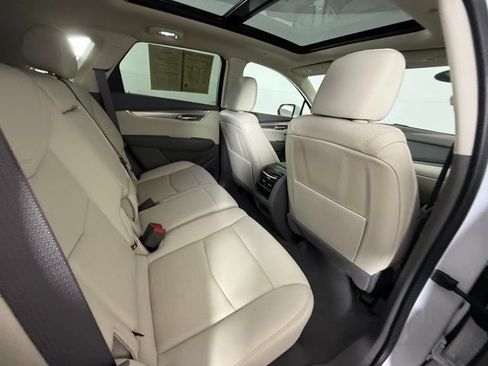 Used 2022 Cadillac XT5 Premium Luxury FWD image 40