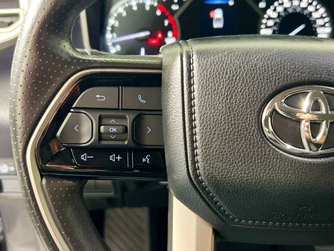 Used 2024 Toyota Tundra SR5 w/ SR5 Convenience Package AWD/4WD image 18