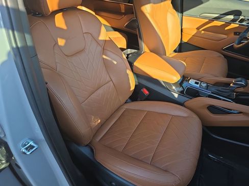 Used 2023 Kia Telluride SX X-Pro image 18