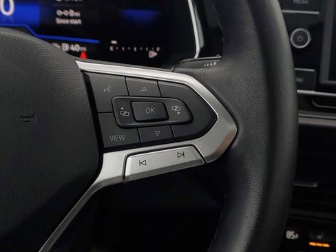 Used 2023 Volkswagen Jetta SE image 18