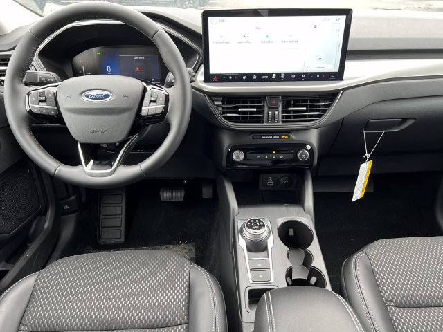 New 2024 Ford Escape SE FWD image 2
