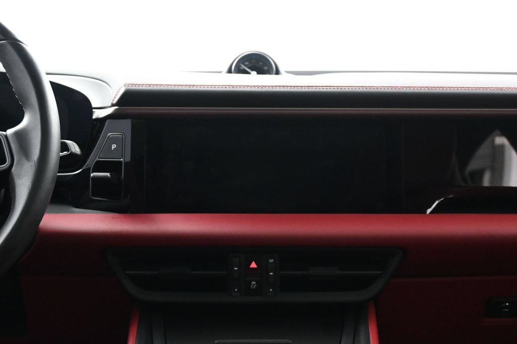 Certified 2025 Porsche Macan 4 Electric AWD/4WD image 11