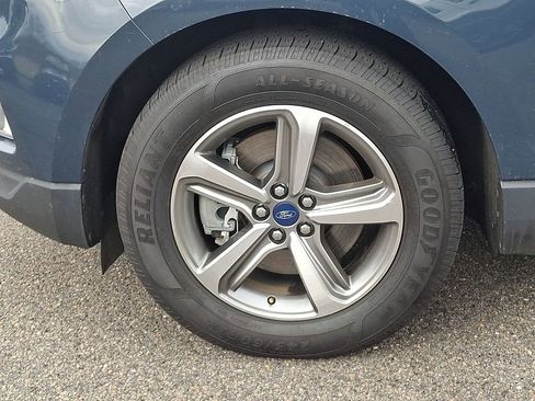 Used 2019 Ford Edge SEL w/ Equipment Group 201A image 8