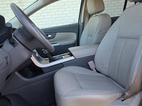 Used 2014 Ford Edge SEL w/ Equipment Group 205A AWD/4WD image 12