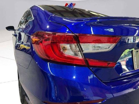 Used 2018 Honda Accord Sport image 55