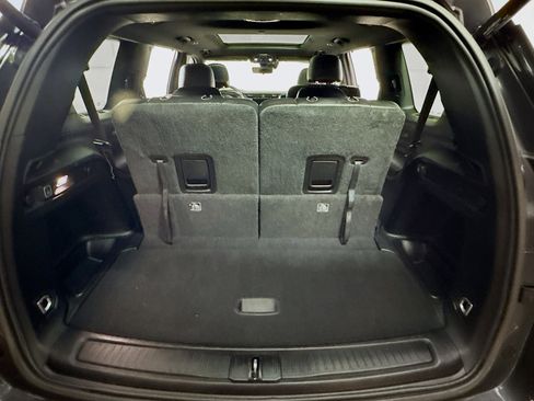 Used 2024 Jeep Grand Cherokee L Limited w/ Luxury Tech Group II image 26