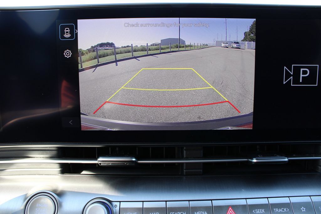 Used 2025 Hyundai Kona SEL AWD/4WD image 8
