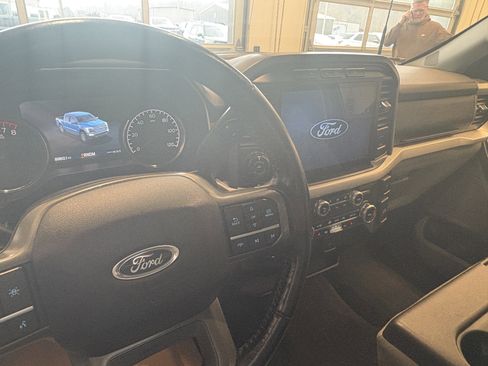 Used 2022 Ford F150 XLT w/ Equipment Group 302A High image 6