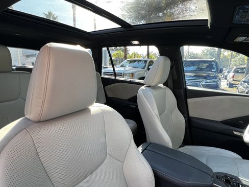 Used 2024 Lexus TX 350 AWD image 44