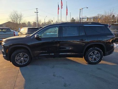 New 2026 Chevrolet Traverse LT w/ LPO, Floor Liner Package image 16