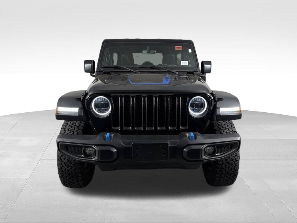 Used 2023 Jeep Wrangler Unlimited Rubicon 4xe w/ Cold Weather Group AWD/4WD image 4