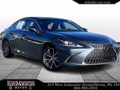 Used 2024 Lexus ES 300h w/ Premium Package