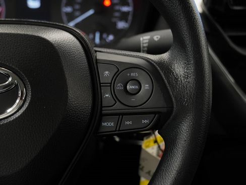 Used 2023 Toyota Corolla LE image 37