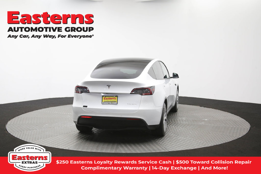 Used 2020 Tesla Model Y Long Range AWD/4WD image 34