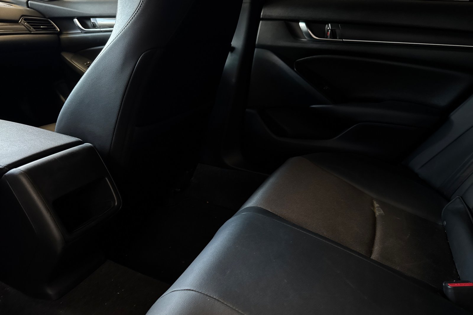 Used 2019 Honda Accord Sport image 8