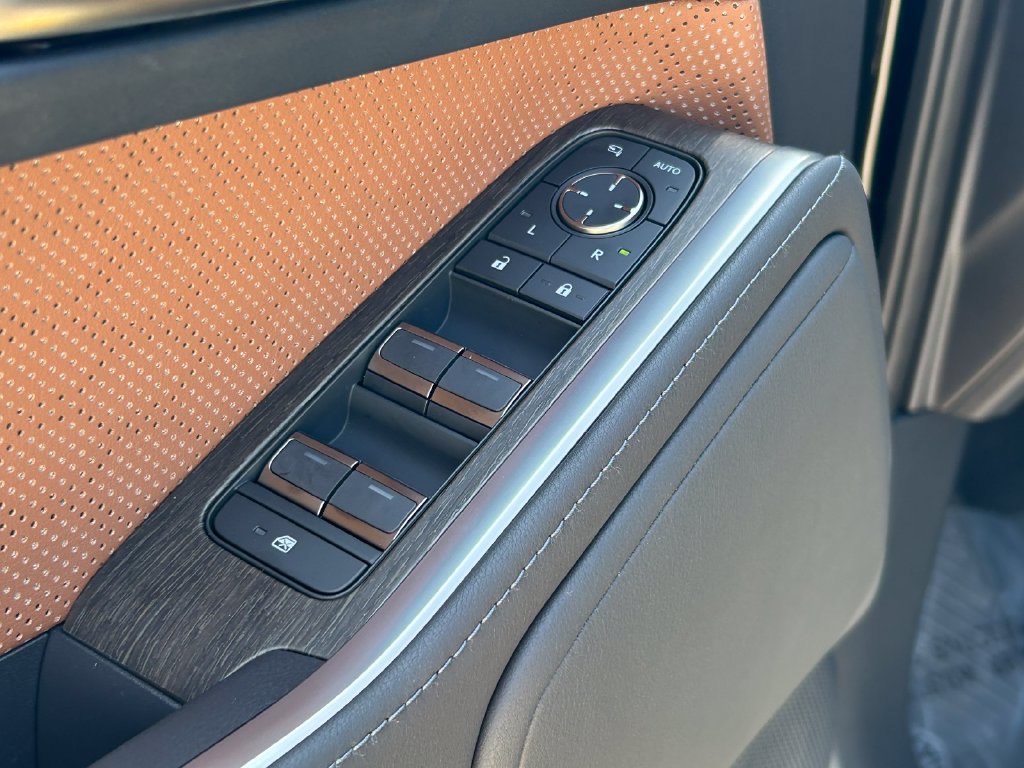 Used 2026 Lexus GX 550 AWD/4WD image 27