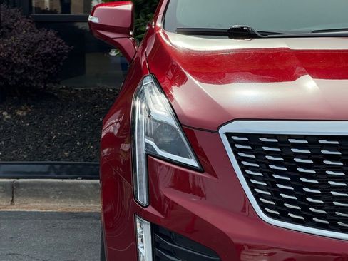 Used 2021 Cadillac XT5 Premium Luxury AWD/4WD image 4