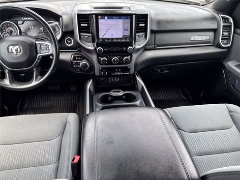 Used 2022 RAM 1500 Big Horn AWD/4WD image 16
