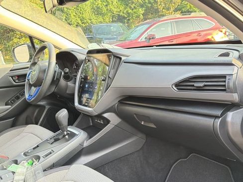 Used 2024 Subaru Crosstrek 2.0i Premium AWD/4WD image 18