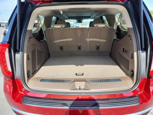 Certified 2024 GMC Yukon XL Denali w/ Max Trailering Package image 11