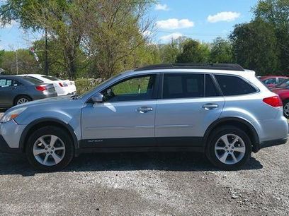 Used 2014 Subaru Outback 2.5i Limited w/ Moonroof Package