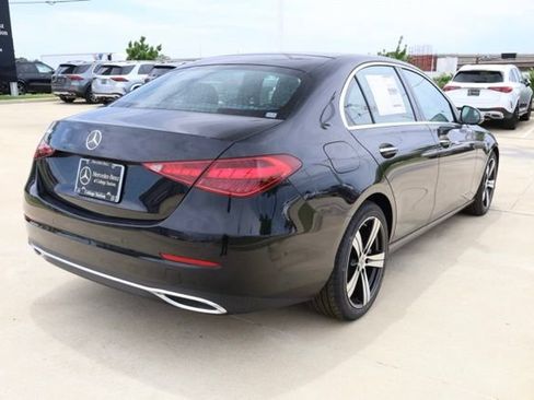 Used 2025 Mercedes-Benz C 300 Sedan image 5
