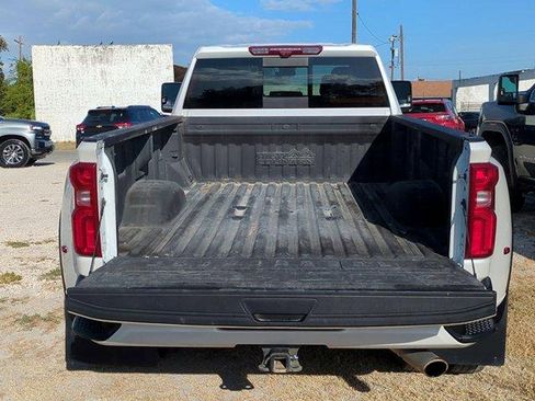 Certified 2024 Chevrolet Silverado 3500 High Country w/ High Country Premium Package AWD/4WD image 26