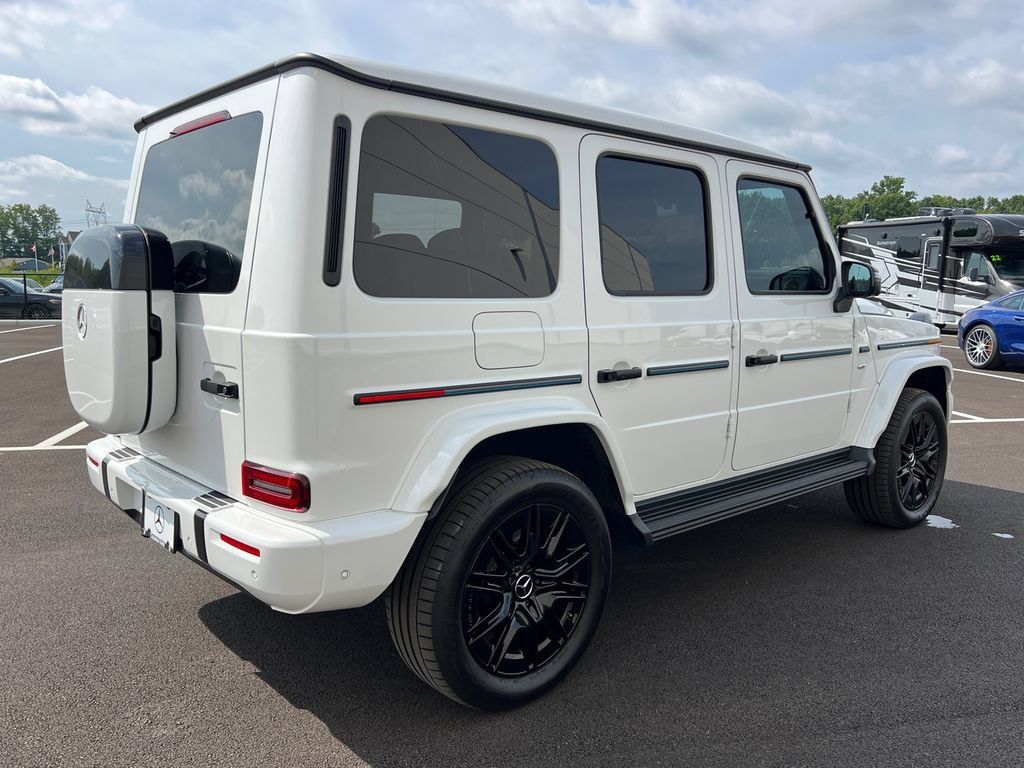 Used 2025 Mercedes-Benz G 580 w/ EQ Technology image 8