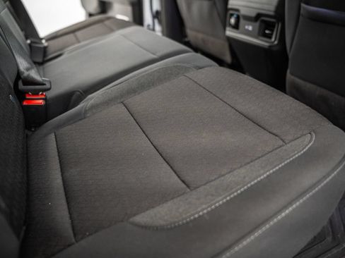 Used 2024 Chevrolet Silverado 1500 LT Trail Boss w/ Convenience Package II AWD/4WD image 36