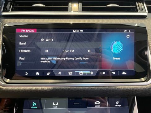 Used 2020 Land Rover Range Rover Velar S AWD/4WD image 53