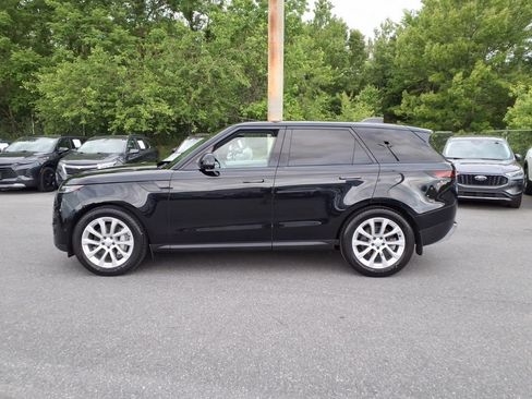 Used 2024 Land Rover Range Rover Sport SE AWD/4WD image 6