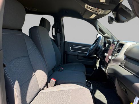 New 2026 RAM 3500 Big Horn AWD/4WD image 17