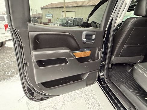 Used 2017 Chevrolet Silverado 1500 LTZ w/ Sport Package image 22