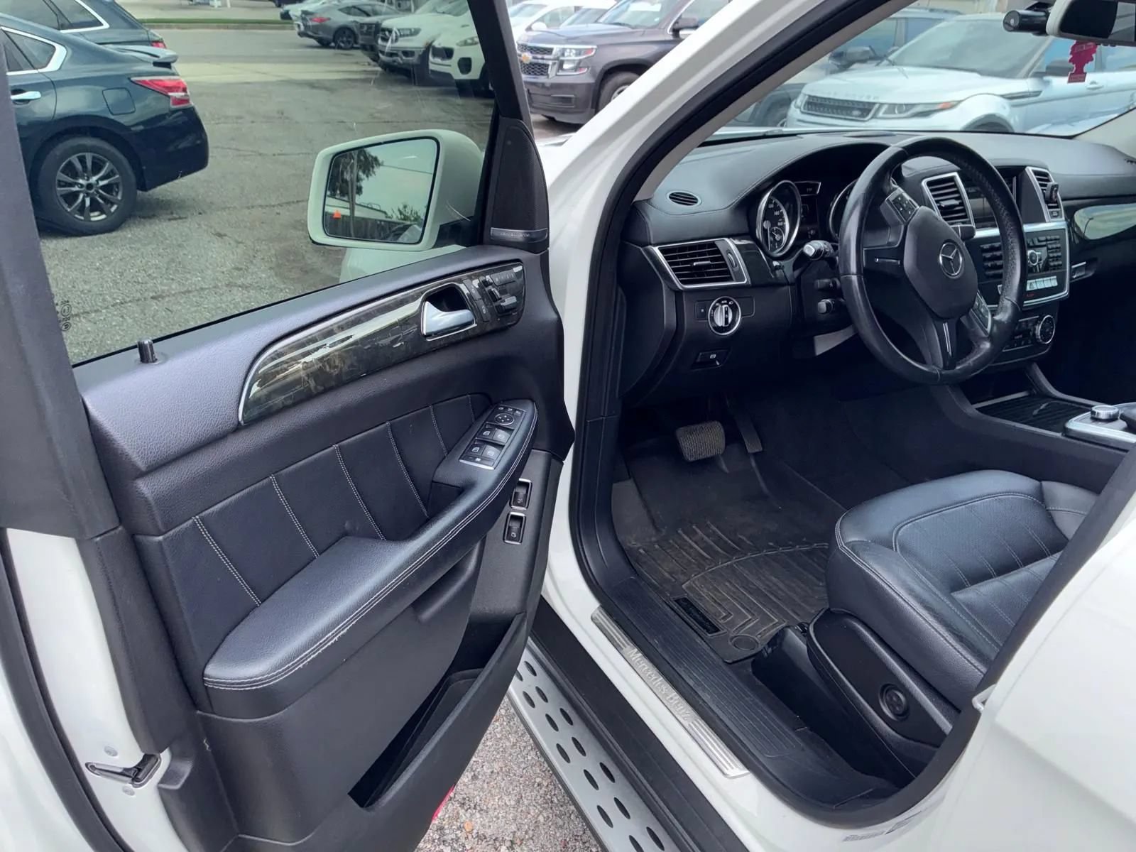 Used 2016 Mercedes-Benz GL 450 4MATIC image 16