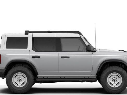 New 2026 Ford Bronco Heritage Edition image 5