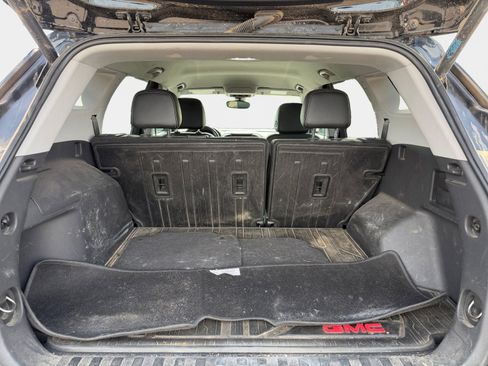 Used 2022 GMC Terrain SLT w/ Infotainment Package II AWD/4WD image 23