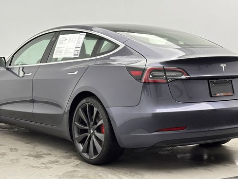 Used 2020 Tesla Model 3 Performance image 5