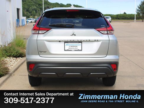 Used 2022 Mitsubishi Eclipse Cross ES AWD/4WD image 5
