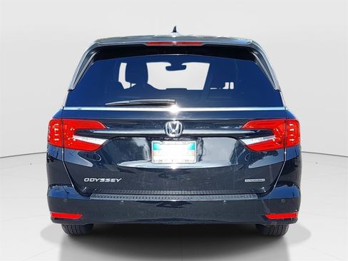 Used 2023 Honda Odyssey Touring image 6