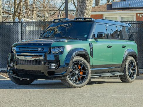 Used 2024 Land Rover Defender 110 V8 image 9